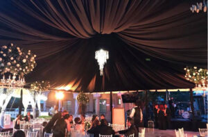 cielo_falso_negro-300x197